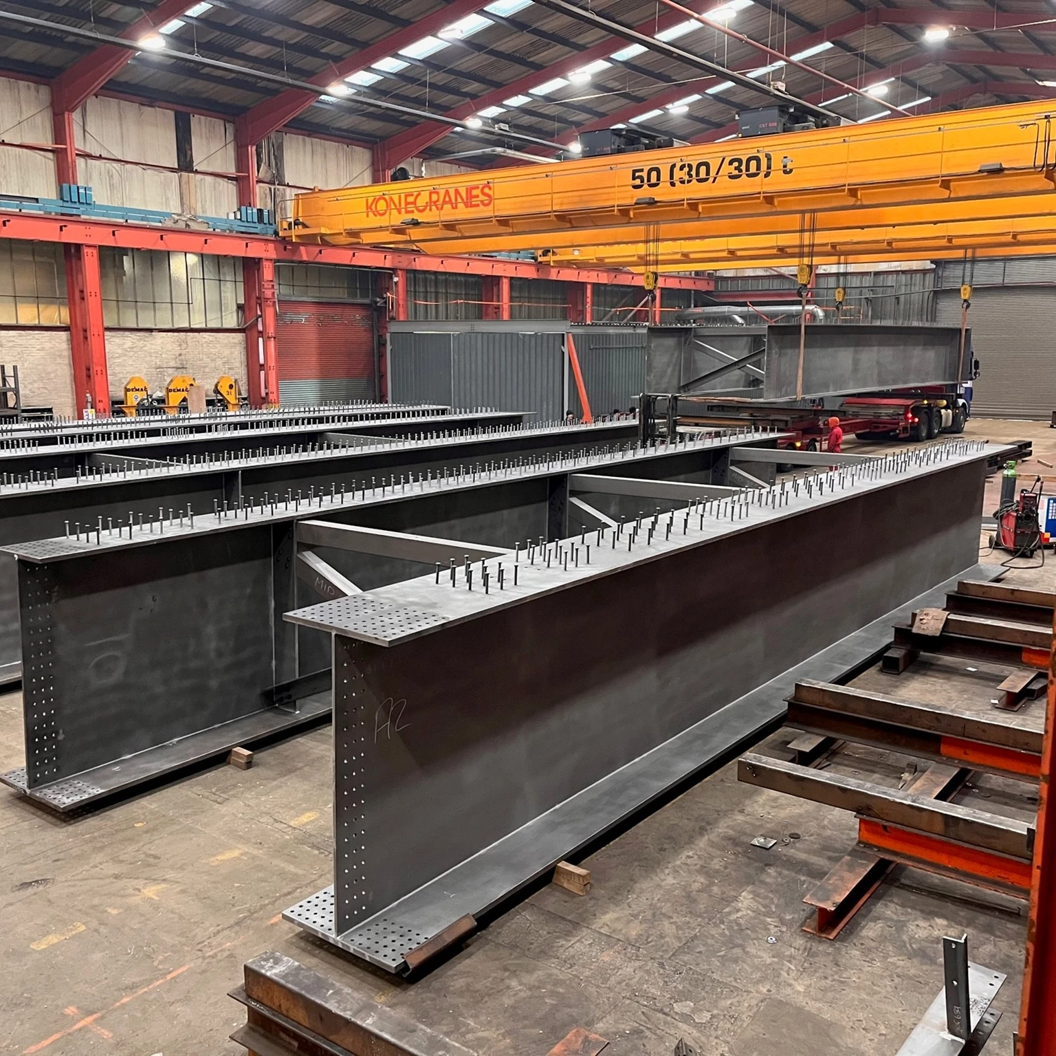 paired plate girders uai