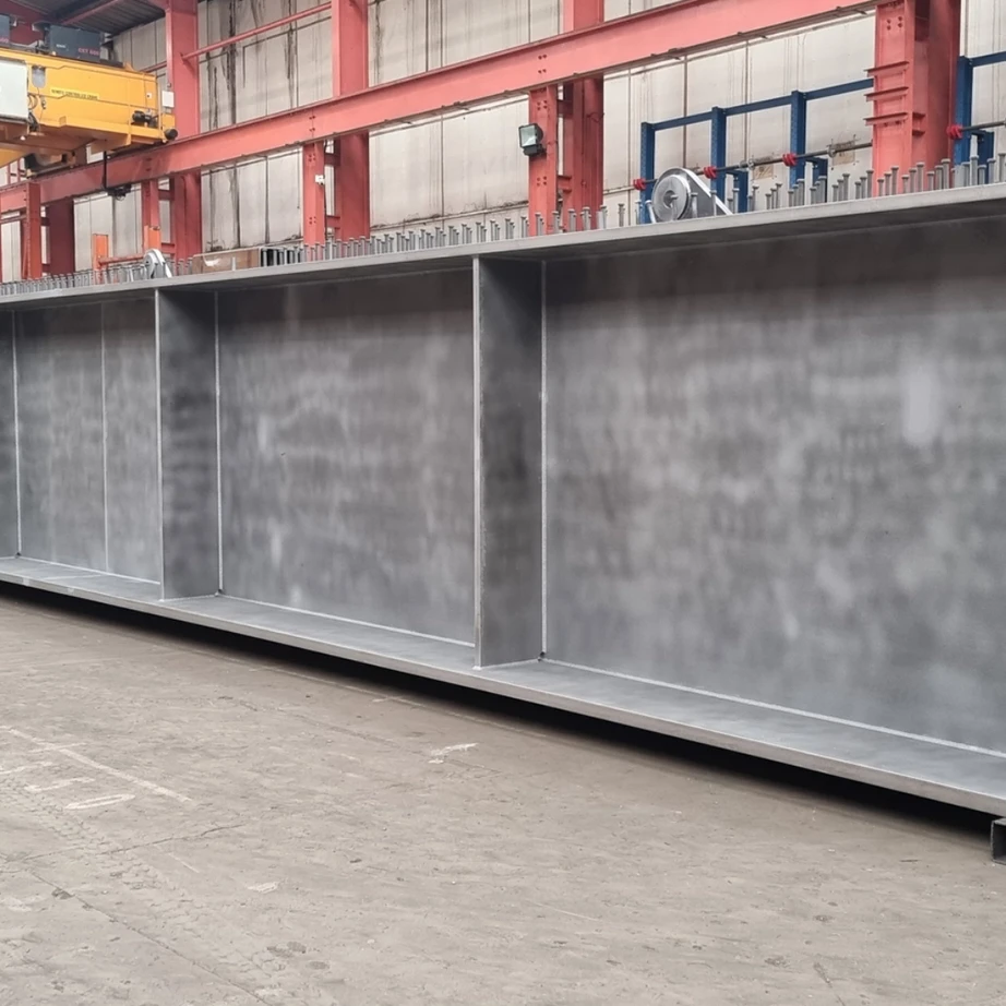 Large plate girders uai